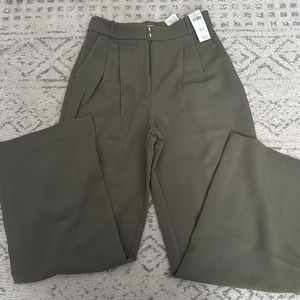 signature A&F Sloane Tailored Pant NWT size 27/ 4R